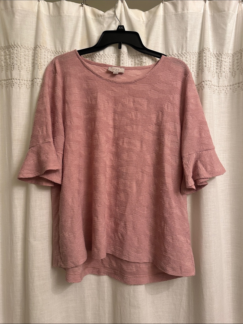 LOFT Dusty Rose Textured Ruffle-Sleeve Blouse